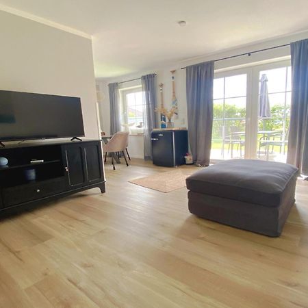 Nessmersiel, Renovierte Erdgeschosswohnung Mit Garten In Deichnaehe, Wallbox, Bettwaesche Inklusive Neßmersiel Eksteriør billede